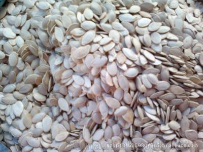 大量批發(fā)內(nèi)蒙特產(chǎn)生瓜子、五香瓜子、果味瓜子、生花生、五香花生